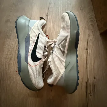Used Nike Juniper Trail 2 NN Running Shoes
