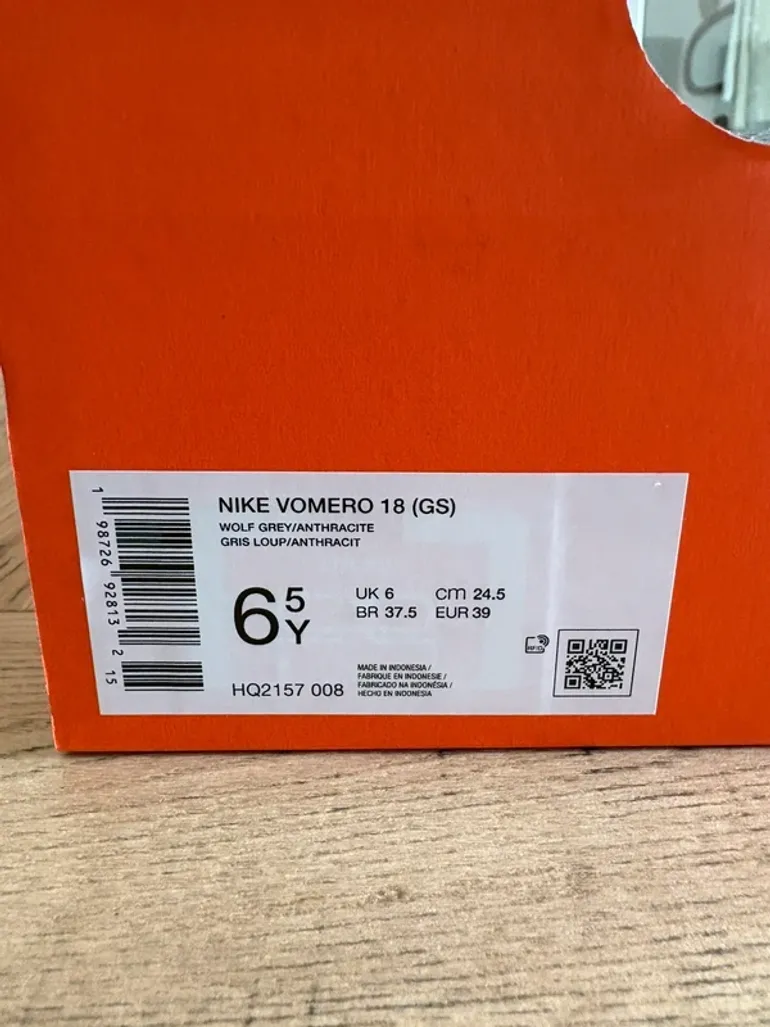 Used Nike Vomero 18 bike — image 6 of 6