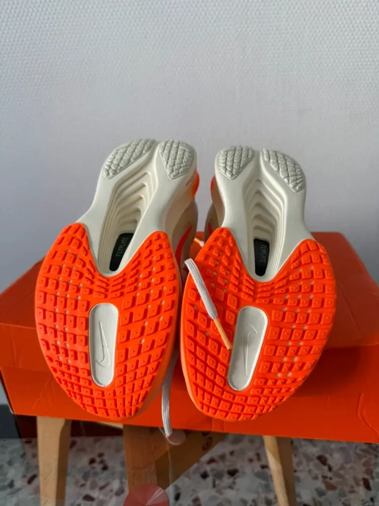 Brugt Nike Zoom Fly 6 bike — billede 2 af 3