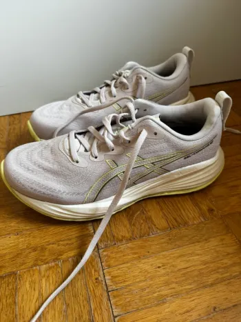 Used Asics Gel Cumulus 27 Running Shoes