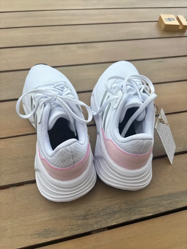 Used Adidas Galaxy 6 bike — image 3 of 8
