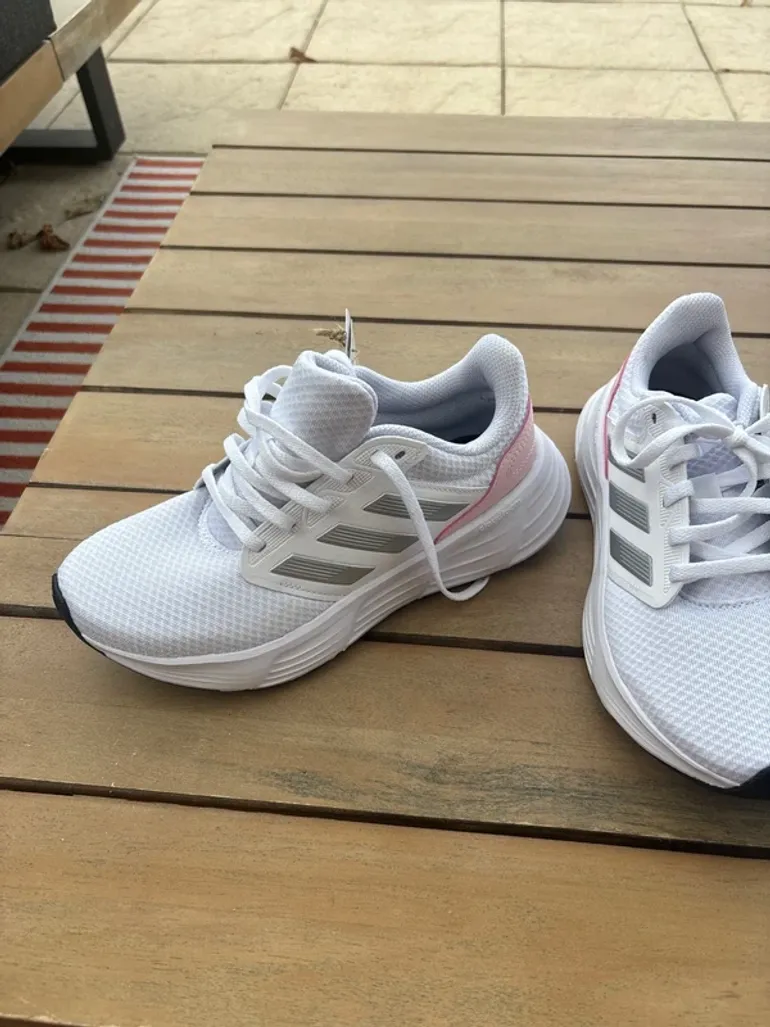Used Adidas Galaxy 6 bike — image 7 of 8