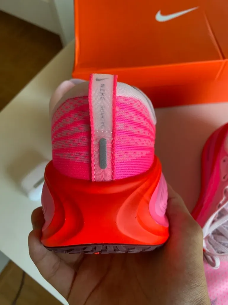 Použité Orange Nike ZoomX Vomero Plus bike — obrázek 5 z 9