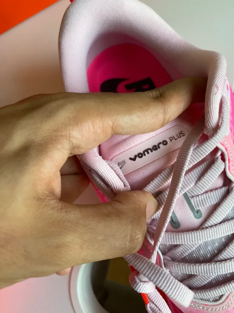 Použité Orange Nike ZoomX Vomero Plus bike — obrázek 8 z 9