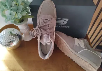 Gebrauchtes New Balance Sneaker bike — Bild 2 von 7