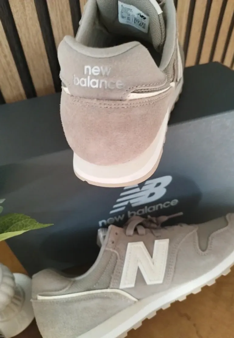 Gebrauchtes New Balance Sneaker bike — Bild 3 von 7