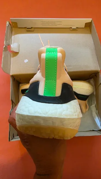 Used Adidas Ultraboost 22 C.RDY II bike — image 9 of 9