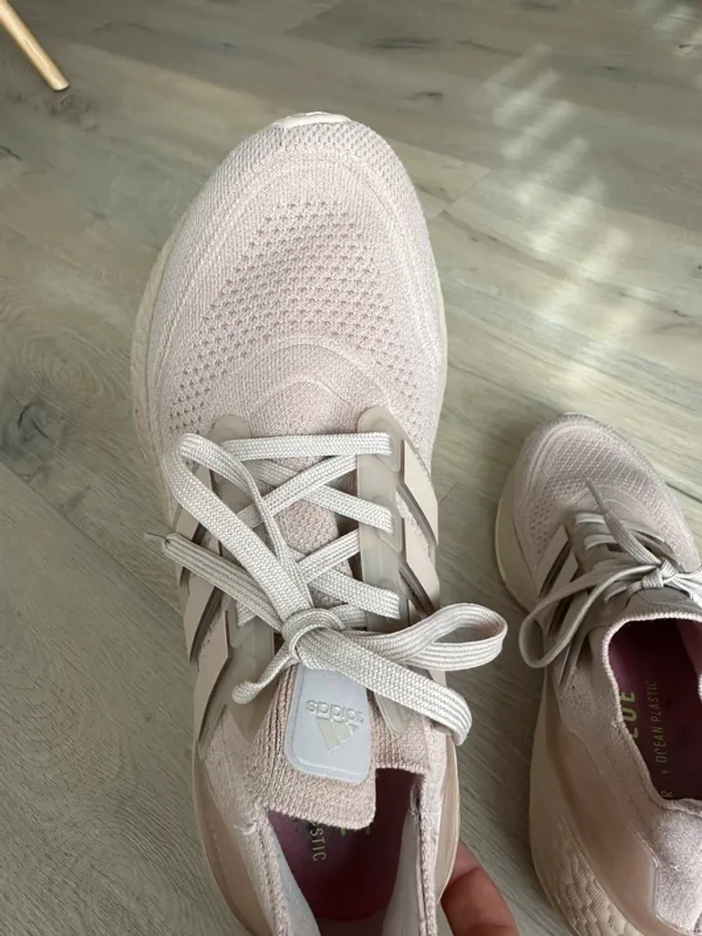 Used Adidas Ultra Boost 21 bike — image 4 of 5
