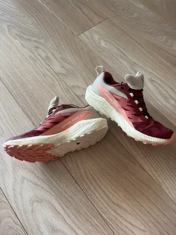 Used Ride Sense 5 Running Shoes