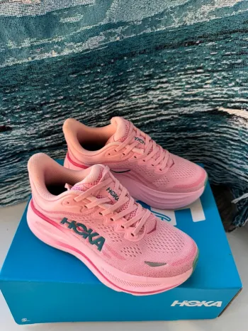 Used Rose Hoka Shoes Pink size 40 Running Shoes