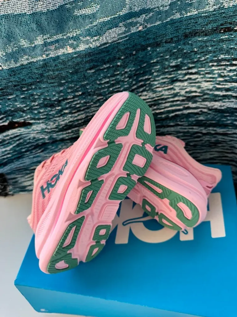 Used Rose Hoka Shoes Pink size 40 bike — image 4 of 5