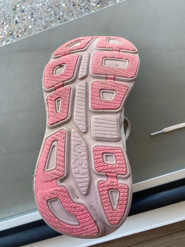 Hoka BONDI 9 bike d'occasion — image 2 sur 3