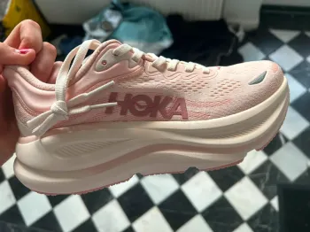 Used Hoka roze maat 38 NIEUW bike — image 5 of 5