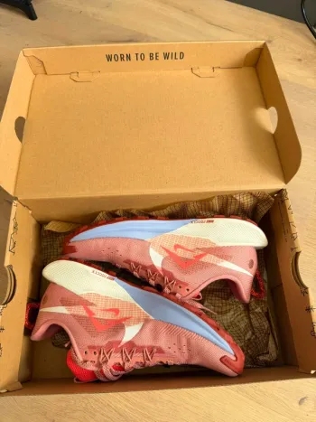Used Pegasus ReactX Trail 5 Running Shoes