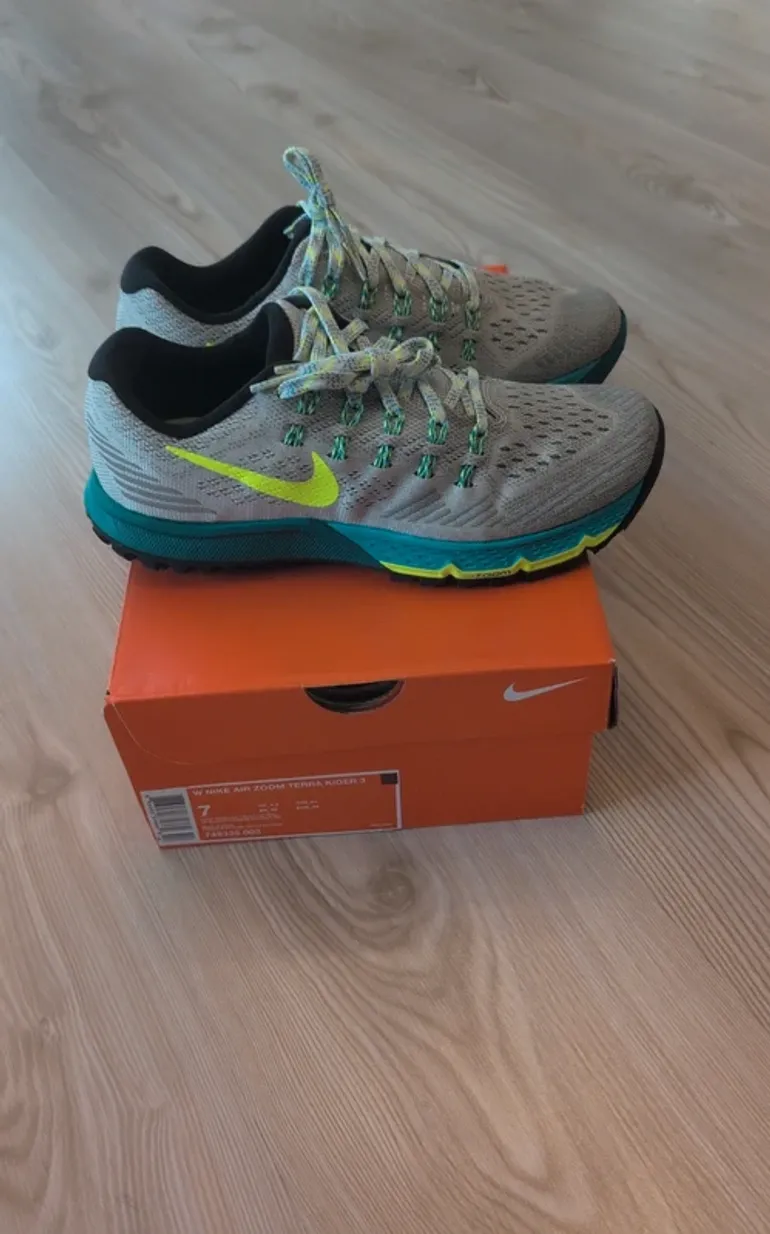 Used Nike Air Zoom Terra Kiger 3 bike — image 2 of 6