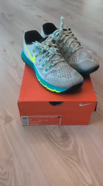 Gebrauchtes Nike Air Zoom Terra Kiger 3 Running Shoes