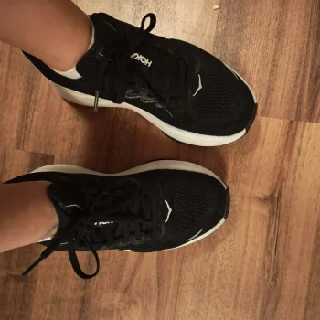 Použité Ideal Bondi 9 Running Shoes