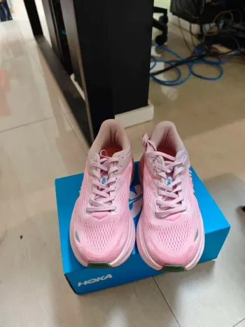 Used Hoka Shoes Size 41 bike — image 2 of 6