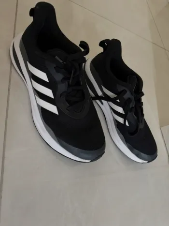 Adidas running shoes Running Shoes usato