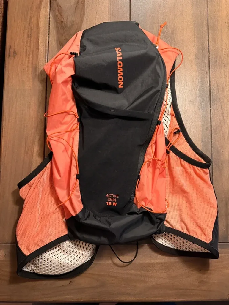 Used Salomon Trail Vest bike — image 2 of 2