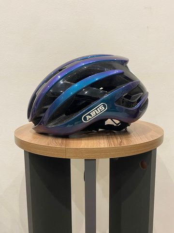 Gebrauchtes ABUS AirBreaker Helmet 2021 bike — Bild 3 von 6
