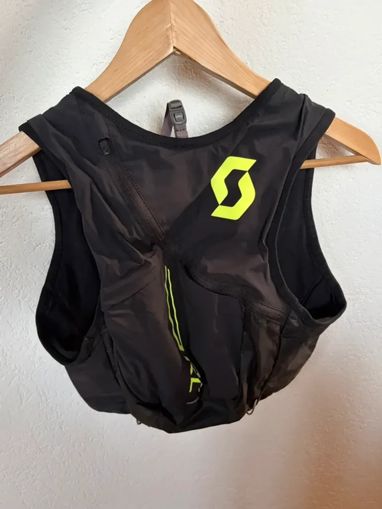 Used Scott Trailrunning Vest bike — image 2 of 6