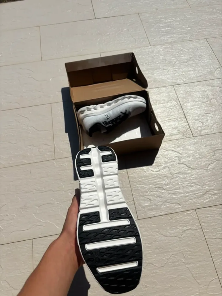 Tweedehands Ideal On Running Sneaker bike — afbeelding 6 van 9