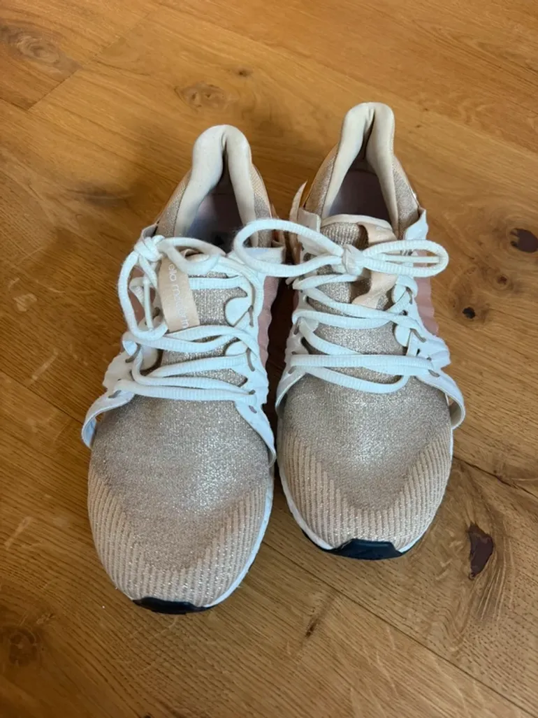 Brugt Adidas Ultra Boost x Stella McCartney bike — billede 3 af 7