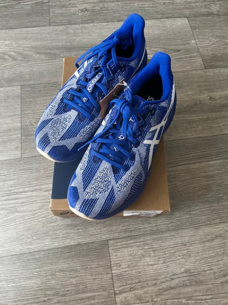 Tweedehands Asics Dynablast 5 bike — afbeelding 5 van 6