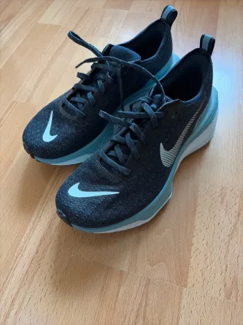 Nike Running shoes Running Shoes de segunda mano