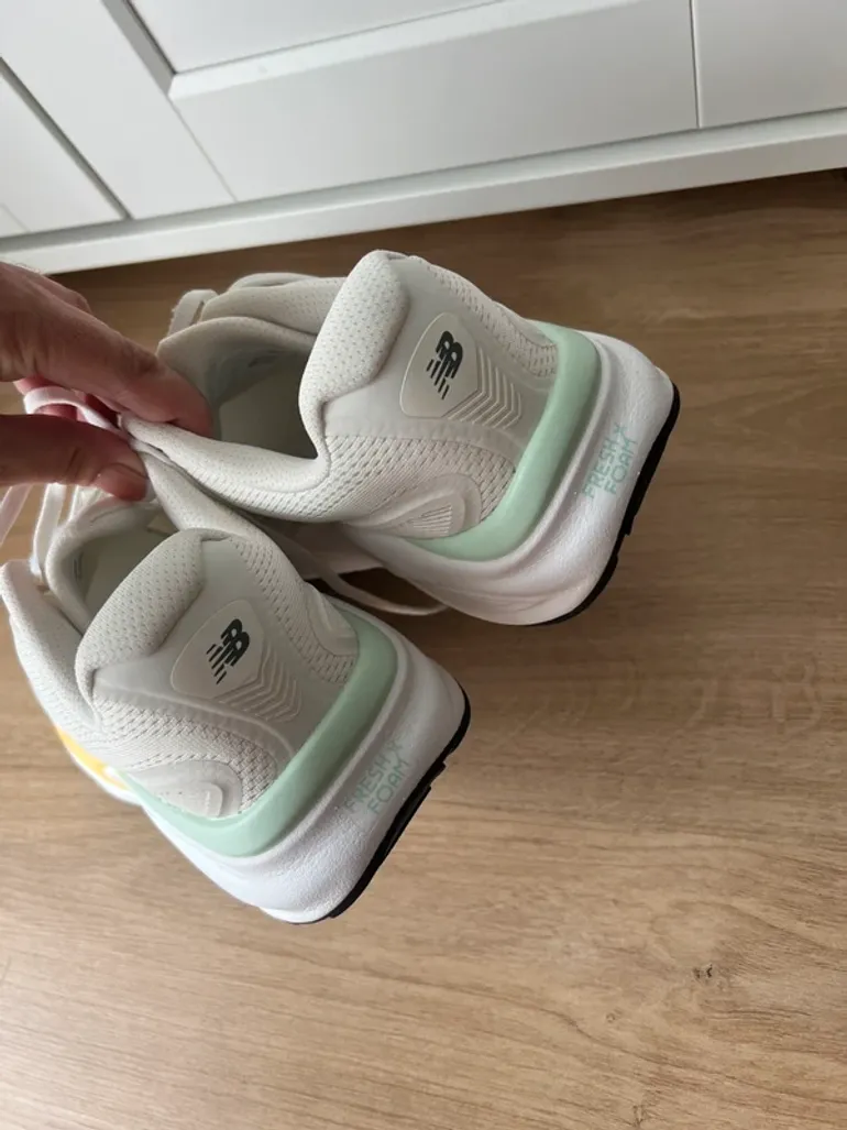 Gebrauchtes New Balance Fresh Foam x Kaiha V2 bike — Bild 4 von 10