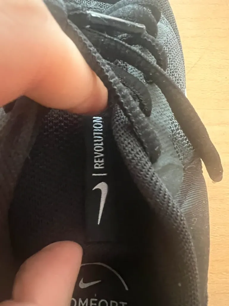 Used Ideal Revolution 7 bike — image 6 of 8
