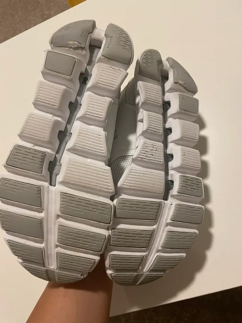 Used On Running Cloud bike — image 3 of 6