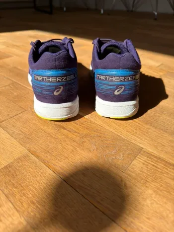 Tweedehands Asics Tartherzeal 6 bike — afbeelding 2 van 6