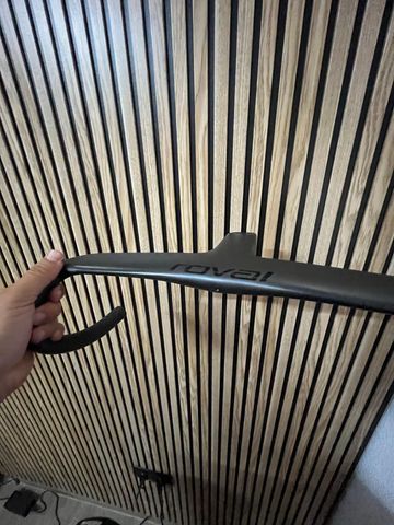 Used Roval Rapide Handlebar 2025 bike — image 3 of 4