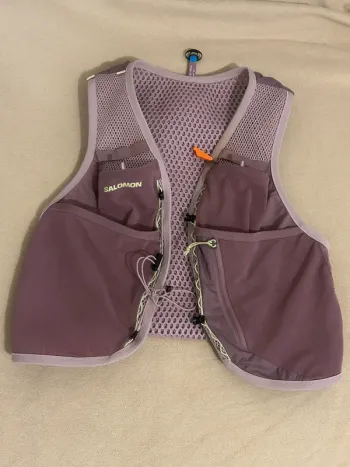 Used Salomon Active Skin 4 Women Running Accessories