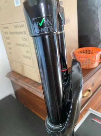Brugt RockShox Lyrik Select+ bike — billede 2 af 8