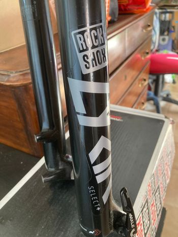 Brugt RockShox Lyrik Select+ bike — billede 3 af 8