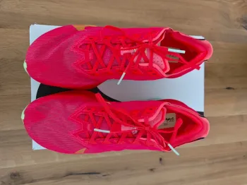 Used Nike Vaporfly Next Zoomx 4 bike — image 3 of 8