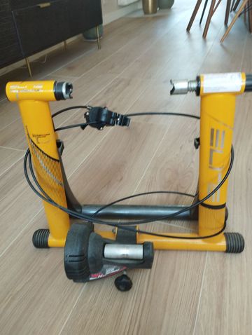 Used Elite Home Trainer Cycling Accessories