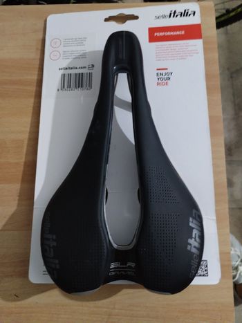 Käytetty Selle Italia SLR Boost Gravel 2025 Saddles & Seatposts