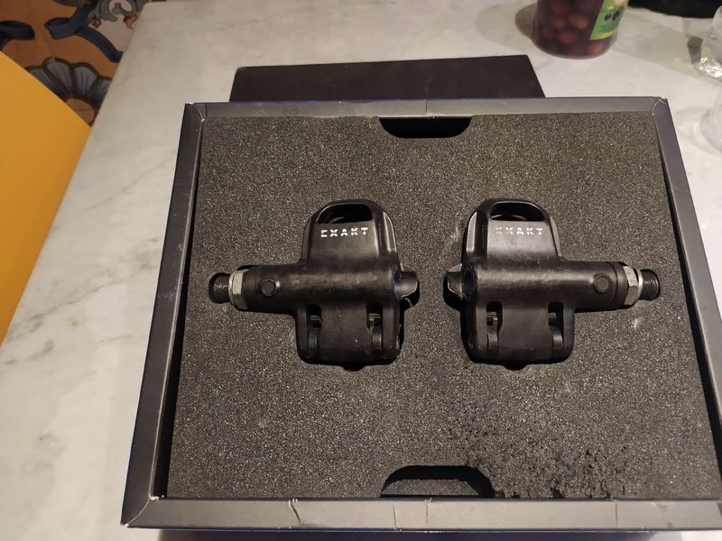 Used Look Exakt SRM Dual Powermeter Pedals 2022 Drivetrain & Pedals