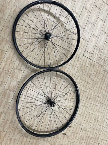Tweedehands Fulcrum E-METAL 700 bike — afbeelding 2 van 3