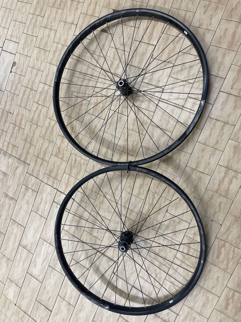 Tweedehands Fulcrum E-METAL 700 bike — afbeelding 1 van 3