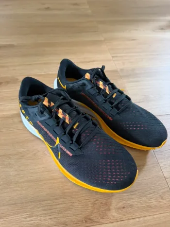Used Pegasus Air Zoom 38 Running Shoes