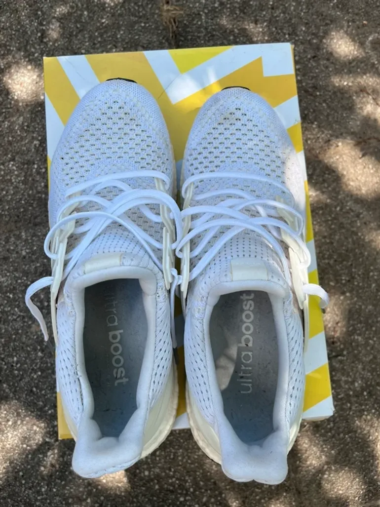 Adidas Ultraboost 1.0 bike usato — immagine 6 di 7