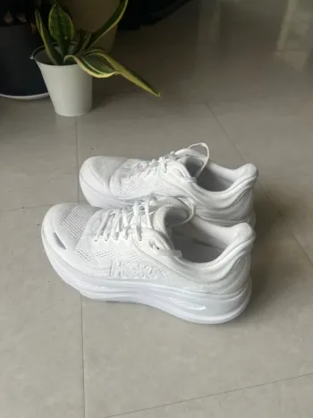 Hoka Bondi 9 Running Shoes usato