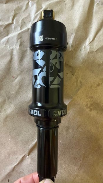 Used Fox Float X Performance 2022 bike — image 3 of 4