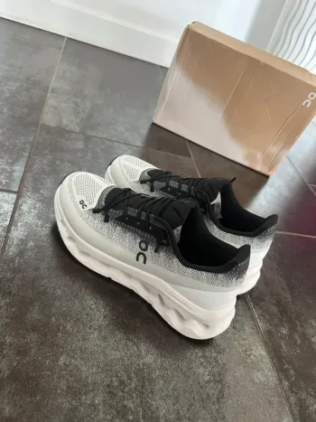 Used On Running Cloud bike — image 7 of 15