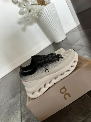Used On Running Cloud Running Shoes
